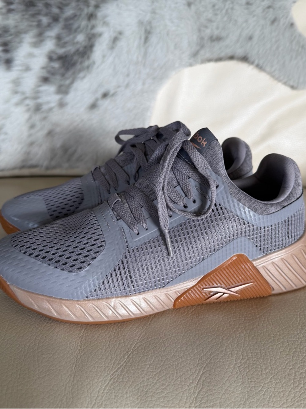 Reebok Womens Flip Charge Trainer Running Athletic Gray Rose Gold Womens 8.5